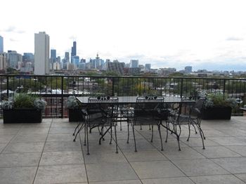 City View at Park View Apartments, Chicago